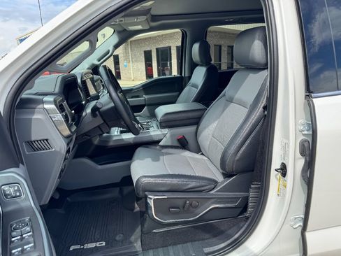 Used 2023 Ford F150 Lariat w/ Trailer Tow Package AWD/4WD image 13