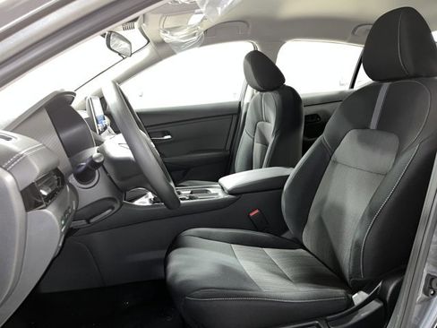 New 2025 Nissan Sentra SV image 23