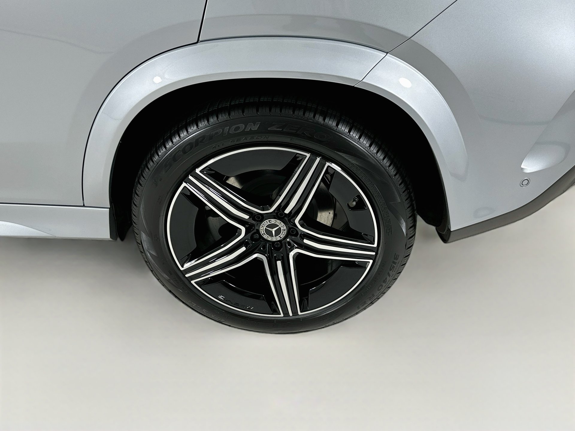 New 2026 Mercedes-Benz GLE 450 4MATIC image 35