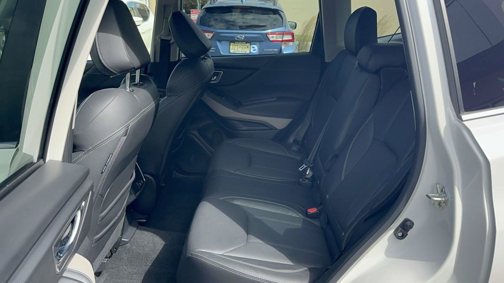 Certified 2022 Subaru Forester Limited AWD/4WD image 12