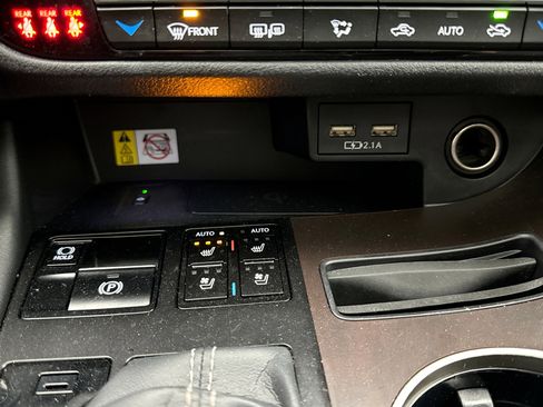 Used 2022 Lexus RX 350 AWD w/ Premium Package image 17