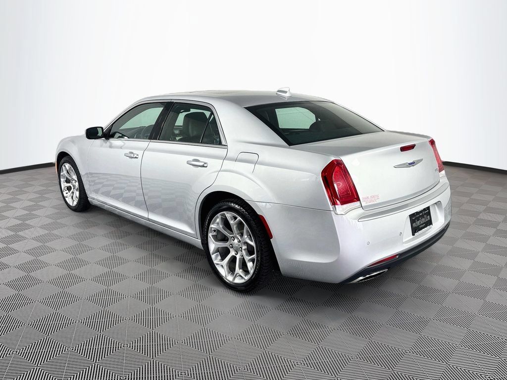 Used 2019 Chrysler 300 C w/ Sun, Sound & Nav Package RWD image 5