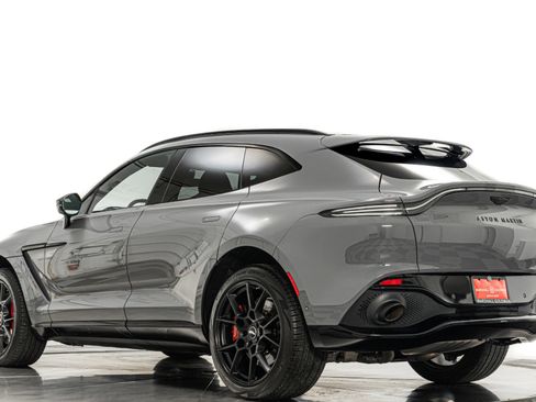 Used 2021 Aston Martin DBX image 33
