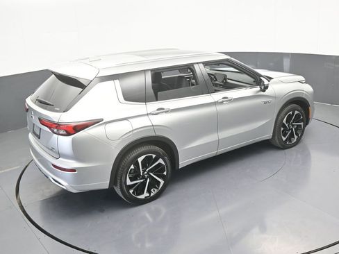 New 2025 Mitsubishi Outlander SEL image 61