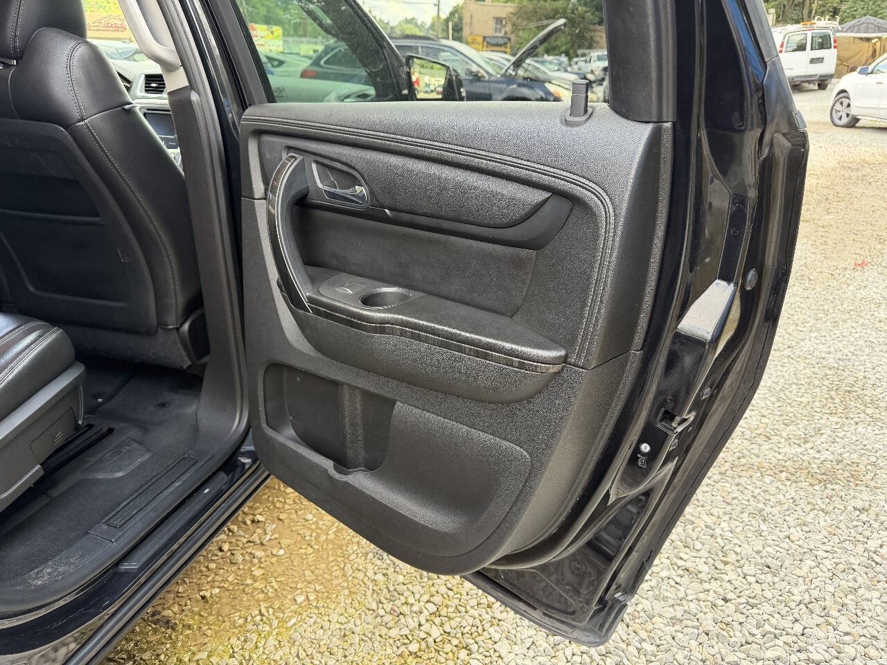 Used 2015 GMC Acadia SLT w/ Open Road Package FWD image 14