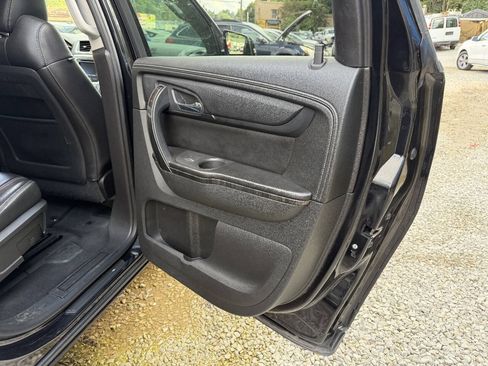 Used 2015 GMC Acadia SLT w/ Open Road Package FWD image 14