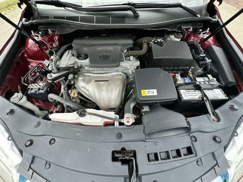 Used 2017 Toyota Camry XLE FWD image 24