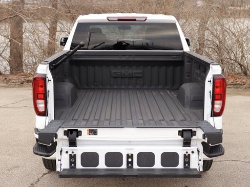 Used 2022 GMC Sierra 1500 Elevation image 27