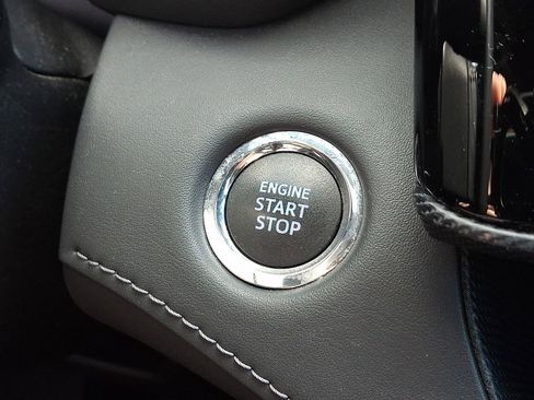 Used 2022 Toyota Highlander XSE image 24