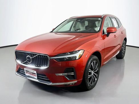 Used 2022 Volvo XC60 B5 Inscription w/ Advanced Package AWD/4WD image 3