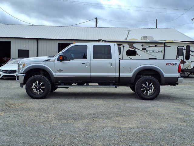 Used 2015 Ford F250 Lariat w/ Lariat Ultimate Package AWD/4WD image 17