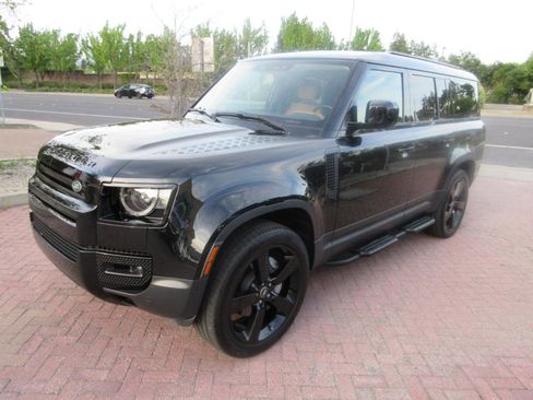 Used 2024 Land Rover Defender 130 S image 1