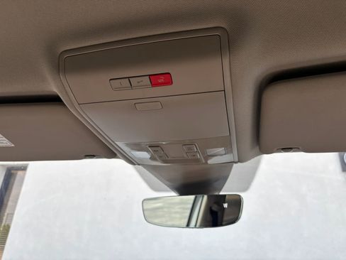 Used 2019 Volkswagen Atlas SE FWD image 47