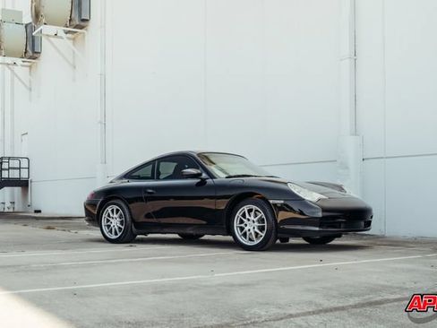 Used 2004 Porsche 911 Carrera RWD image 48