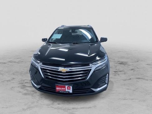 Used 2023 Chevrolet Equinox Premier image 5