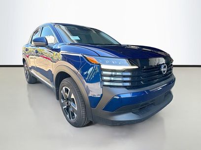 New 2025 Nissan Kicks SV