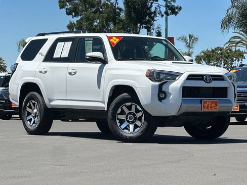Used 2022 Toyota 4Runner TRD Off-Road Premium AWD/4WD image 7