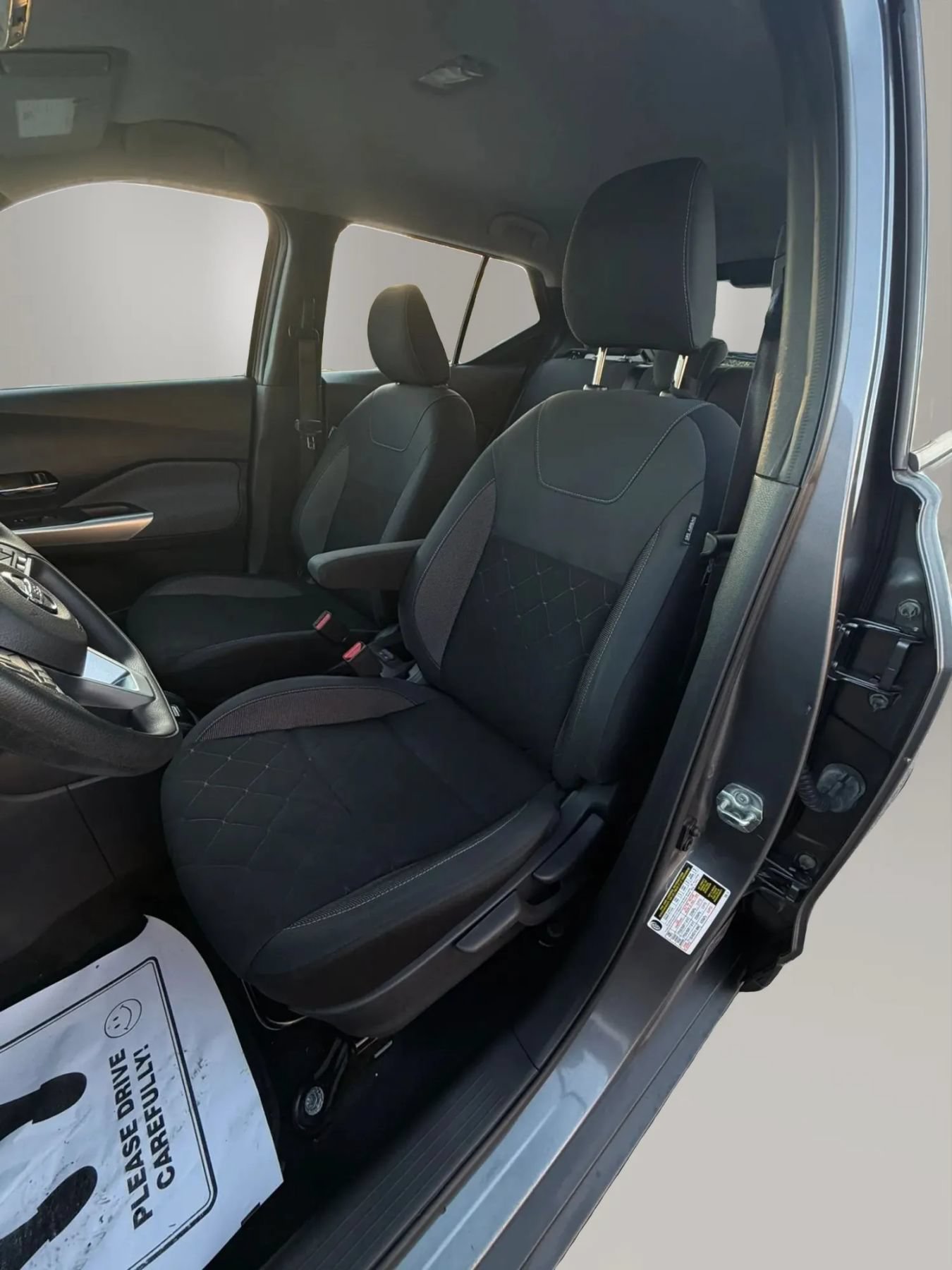 Used 2019 Nissan Kicks SV FWD image 20