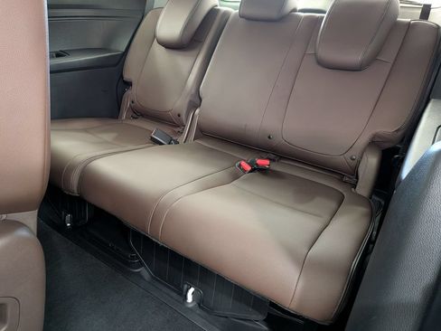 Used 2025 Honda Odyssey Touring image 29