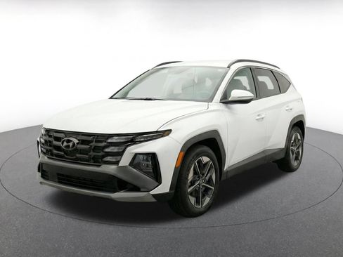 Used 2025 Hyundai Tucson SEL AWD/4WD image 3