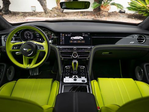 Used 2024 Bentley Flying Spur S V8 image 4