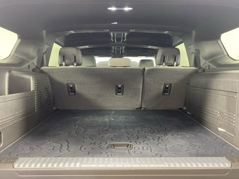 Used 2025 GMC Hummer EV 2X image 28