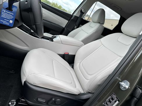 New 2026 Hyundai Tucson SEL FWD image 9