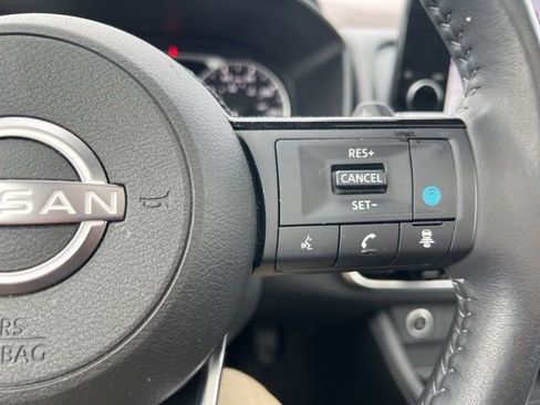 Used 2023 Nissan Rogue SL w/ SL Premium Package AWD/4WD image 18