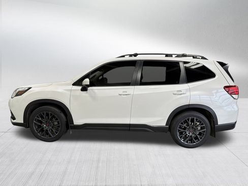 Certified 2024 Subaru Forester Premium image 4