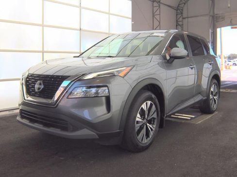 Used 2023 Nissan Rogue SV FWD image 1