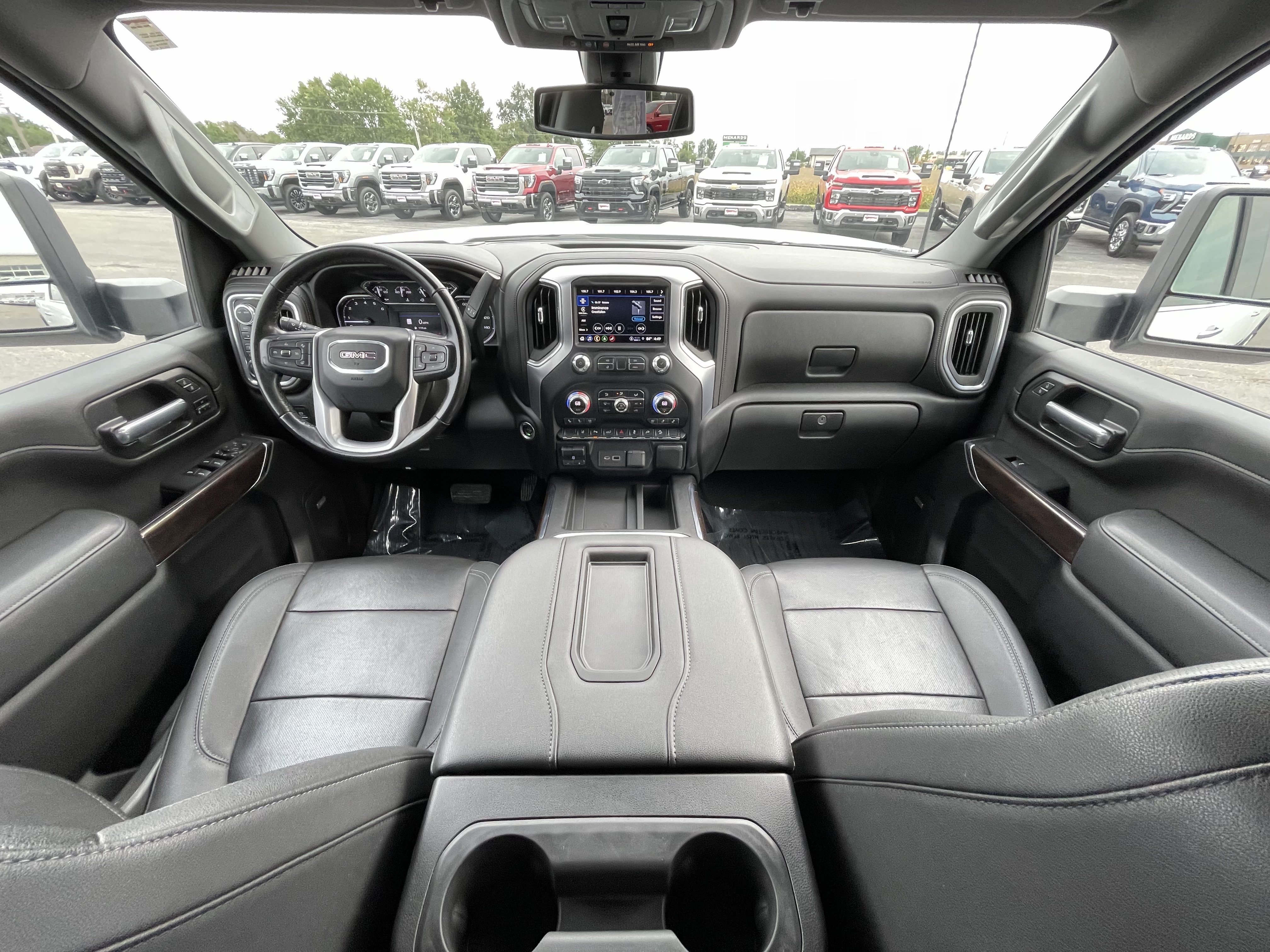 Certified 2021 GMC Sierra 2500 SLT w/ SLT Preferred Package AWD/4WD image 16