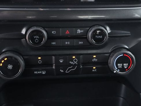 Used 2025 Ford F150 STX w/ Equipment Group 200A RWD image 44