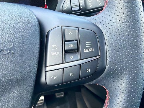 Used 2024 Ford Escape ST-Line w/ Tech Pack #1 AWD/4WD image 13