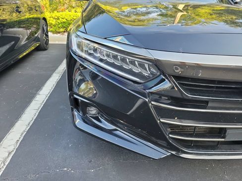 Used 2022 Honda Accord Sport image 9