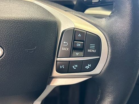 Used 2023 Ford Explorer XLT w/ Equipment Group 202A AWD/4WD image 35