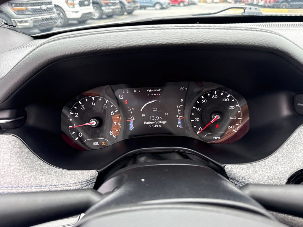 Used 2024 Jeep Compass Latitude AWD/4WD image 37