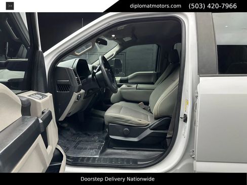 Used 2019 Ford F250 XL w/ Power Equipment Group image 18