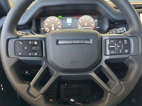 New 2026 Land Rover Defender 110 X-Dynamic SE AWD/4WD image 10