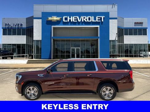 Used 2022 GMC Yukon XL SLE AWD/4WD image 8