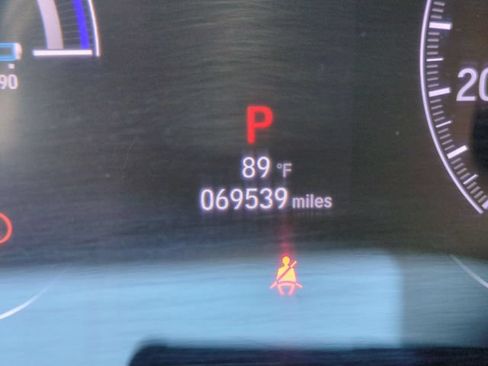 Used 2019 Honda Accord Touring image 19