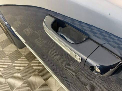 Used 2020 RAM 1500 Limited image 11