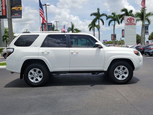 Used 2024 Toyota 4Runner SR5 RWD image 13
