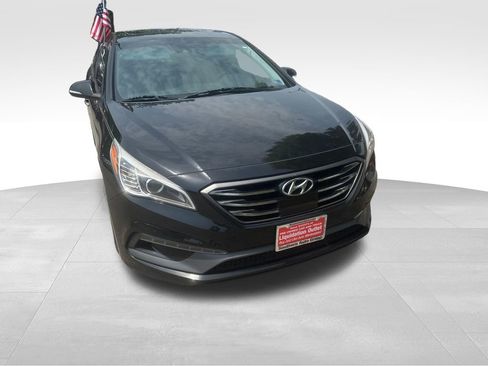 Used 2017 Hyundai Sonata Limited w/ Ultimate Package 04 FWD image 32