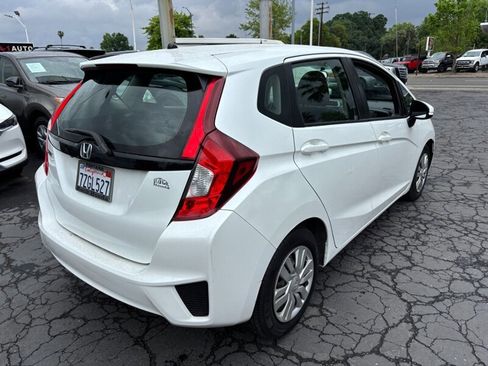 Used 2017 Honda Fit LX image 4