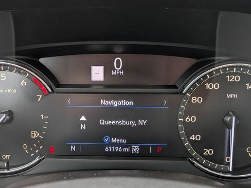 Used 2019 Cadillac XT4 Luxury w/ Cold Weather Package AWD/4WD image 16