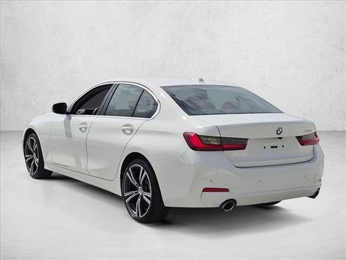 Used 2024 BMW 330i Sedan w/ Convenience Package RWD image 8