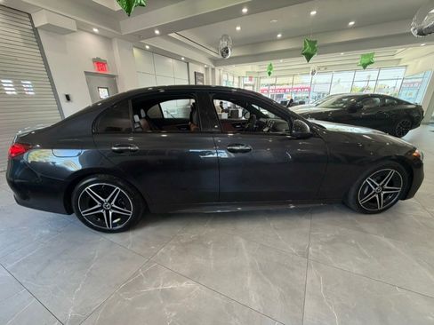 Used 2023 Mercedes-Benz C 300 4MATIC Sedan image 5