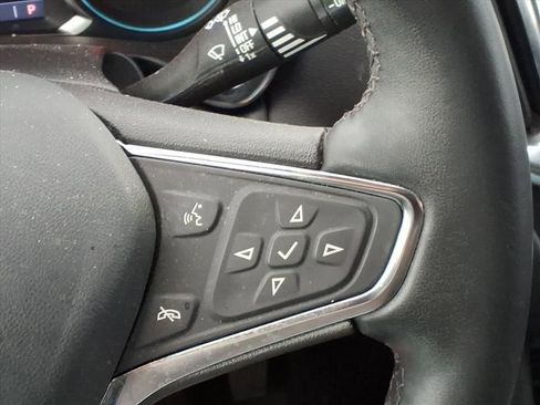 Used 2024 Chevrolet Equinox LT FWD image 13