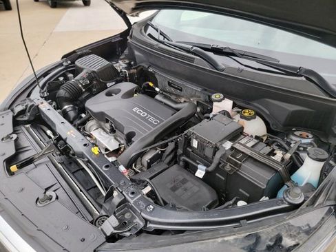 Used 2022 Chevrolet Equinox LT FWD image 33
