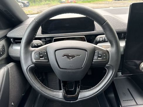 Used 2022 Ford Mustang Mach-E GT w/ GT Performance Edition AWD/4WD image 14